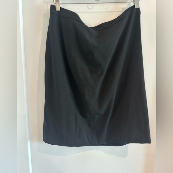 Ann Taylor black pencil skirt - Picture 1 of 3
